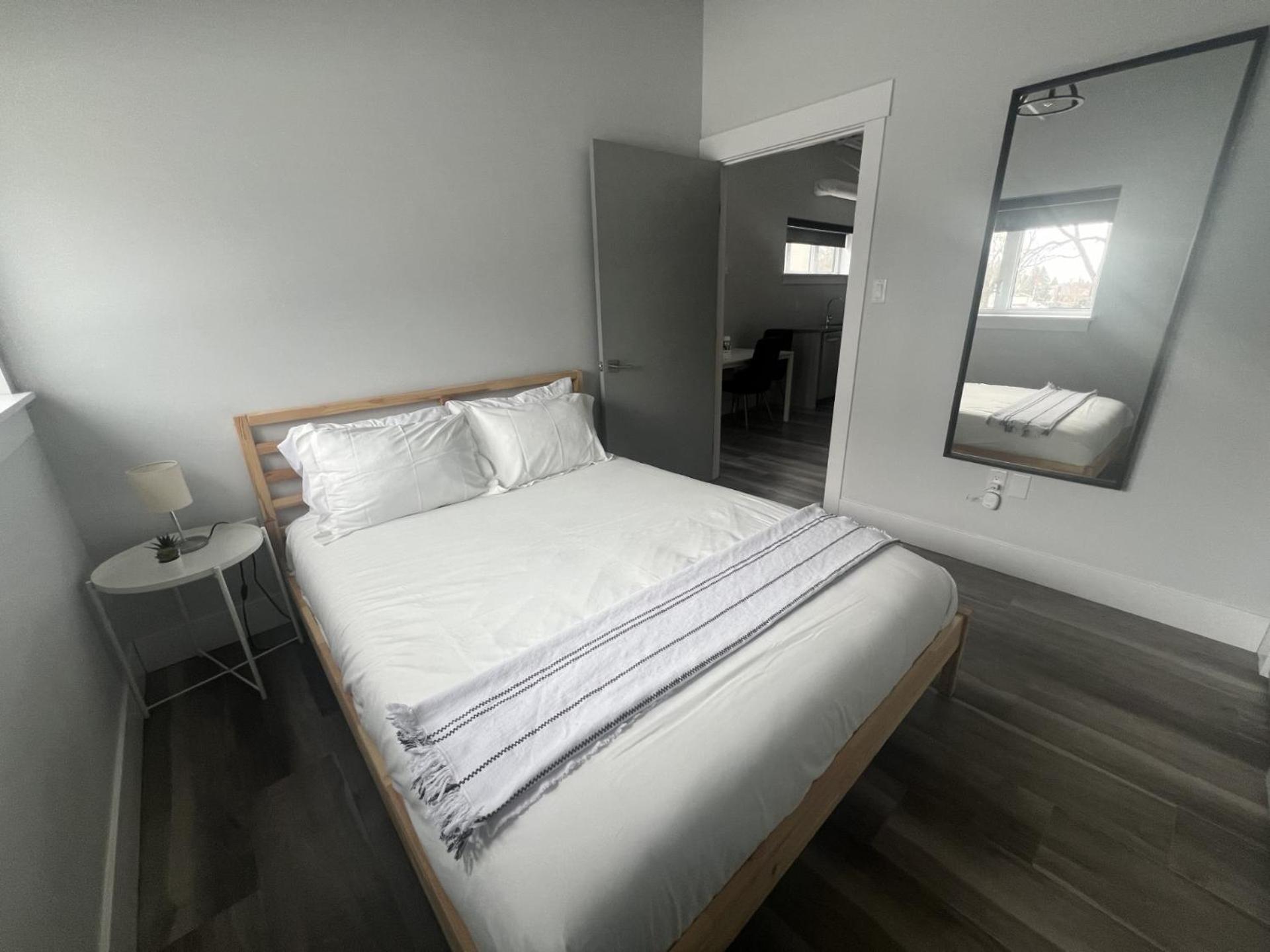 Station 1 By Terra Hospitality Aparthotel Moncton Exterior foto